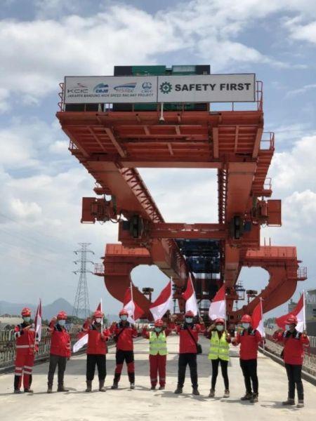 Girder Erection of the Jakarta-Bandung High-Speed Rail in Full Swing